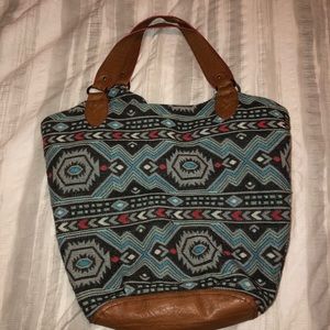 Tribal tote bag